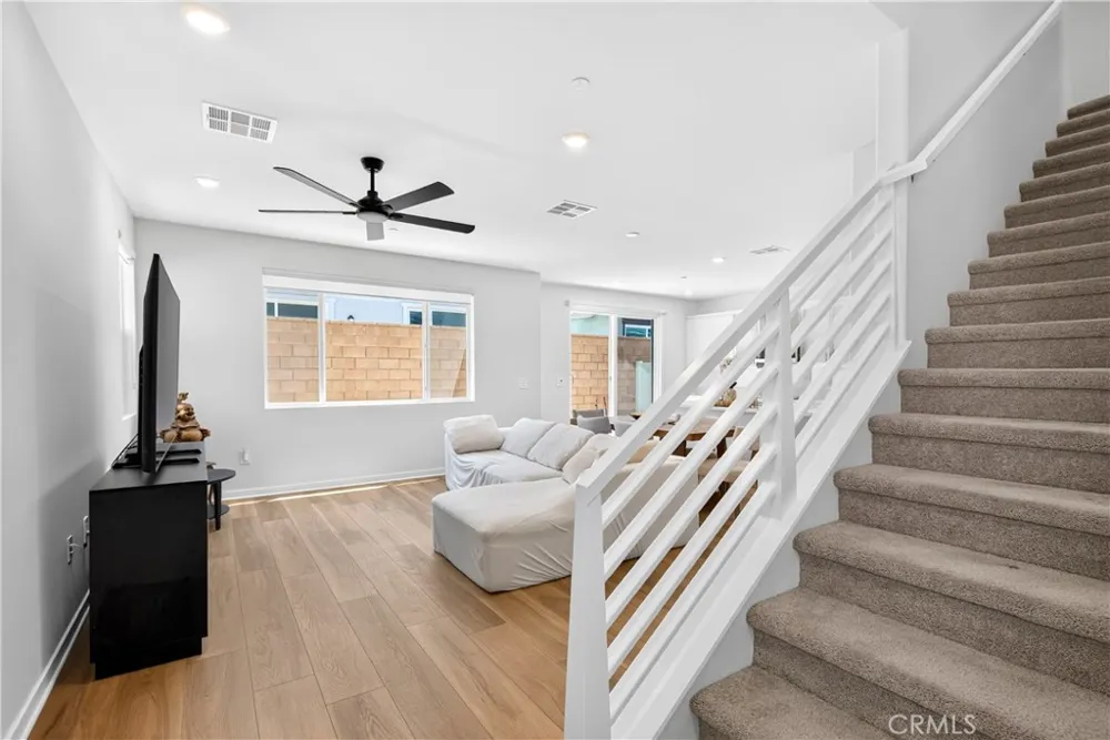 3181 Silo Paseo Ontario, CA 91761