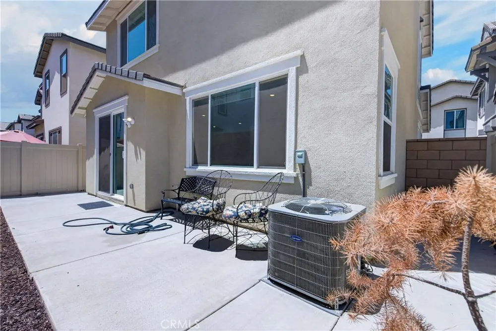 3181 Silo Paseo Ontario, CA 91761