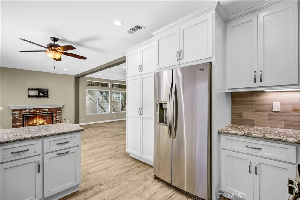 256 Ocho Rios Oak Park, CA 91377