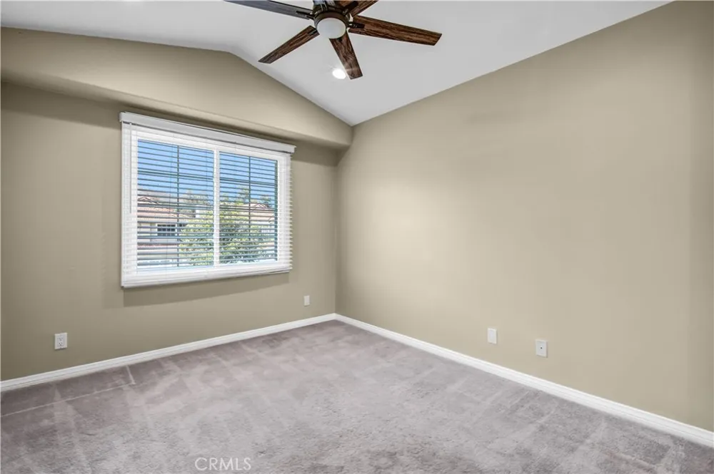 256 Ocho Rios Oak Park, CA 91377
