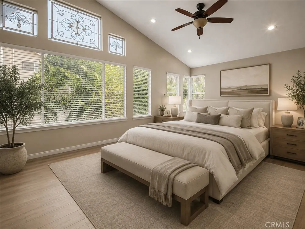256 Ocho Rios Oak Park, CA 91377