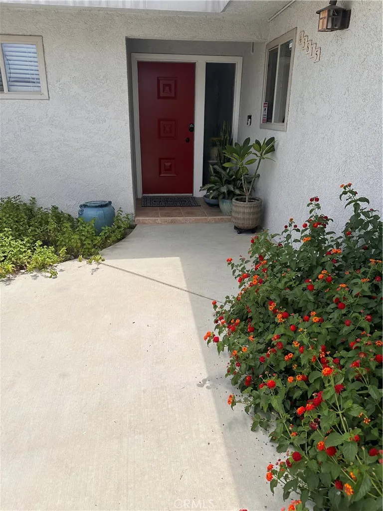 43815 Marigold Palm Desert, CA 92260