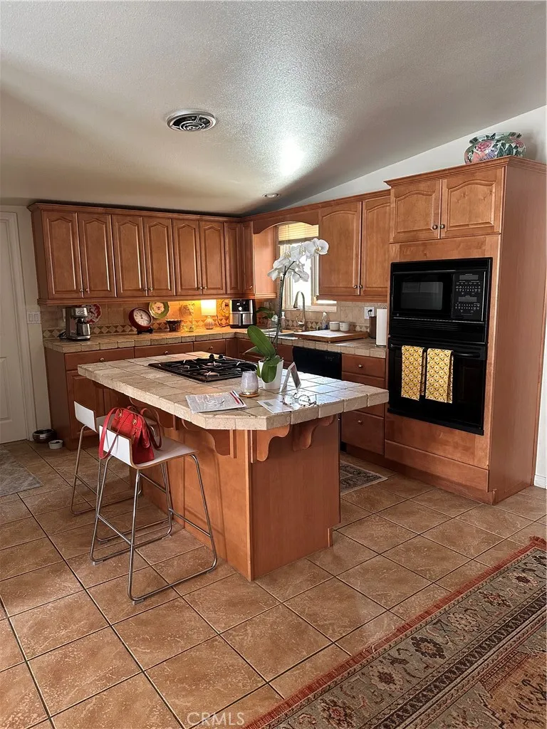 43815 Marigold Palm Desert, CA 92260