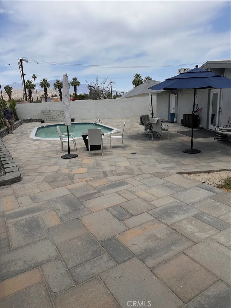 43815 Marigold Palm Desert, CA 92260