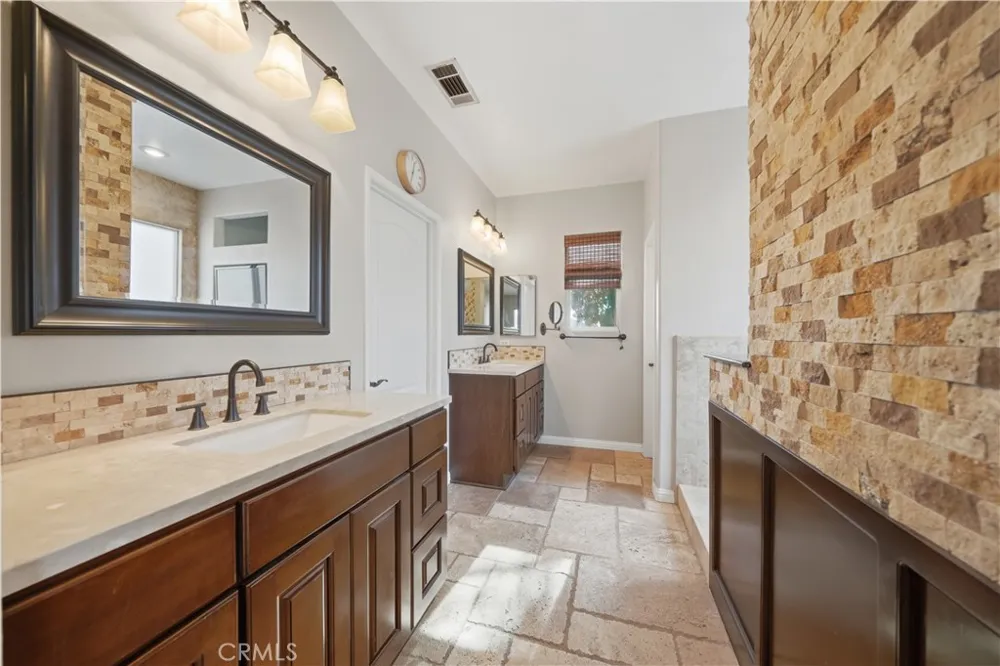 31070 Florence Court Winchester, CA 92596