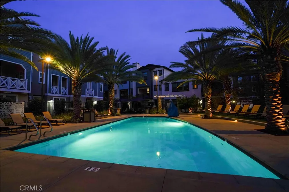 344 Vintage Way Tustin, CA 92780