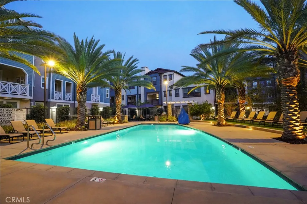 344 Vintage Way Tustin, CA 92780