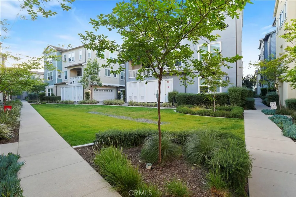 344 Vintage Way Tustin, CA 92780