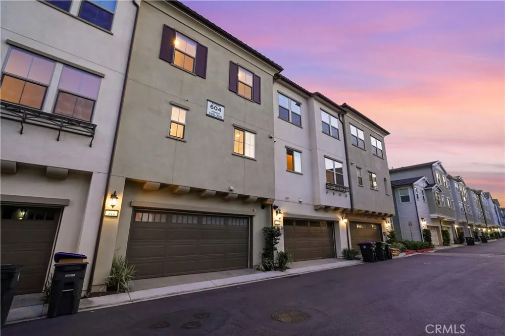 344 Vintage Way Tustin, CA 92780