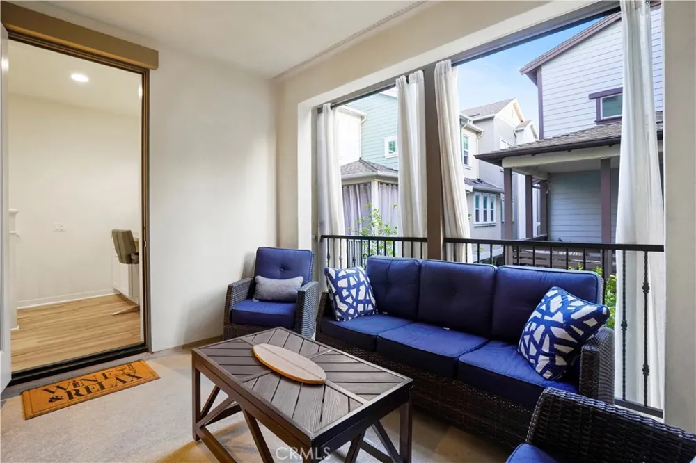 344 Vintage Way Tustin, CA 92780