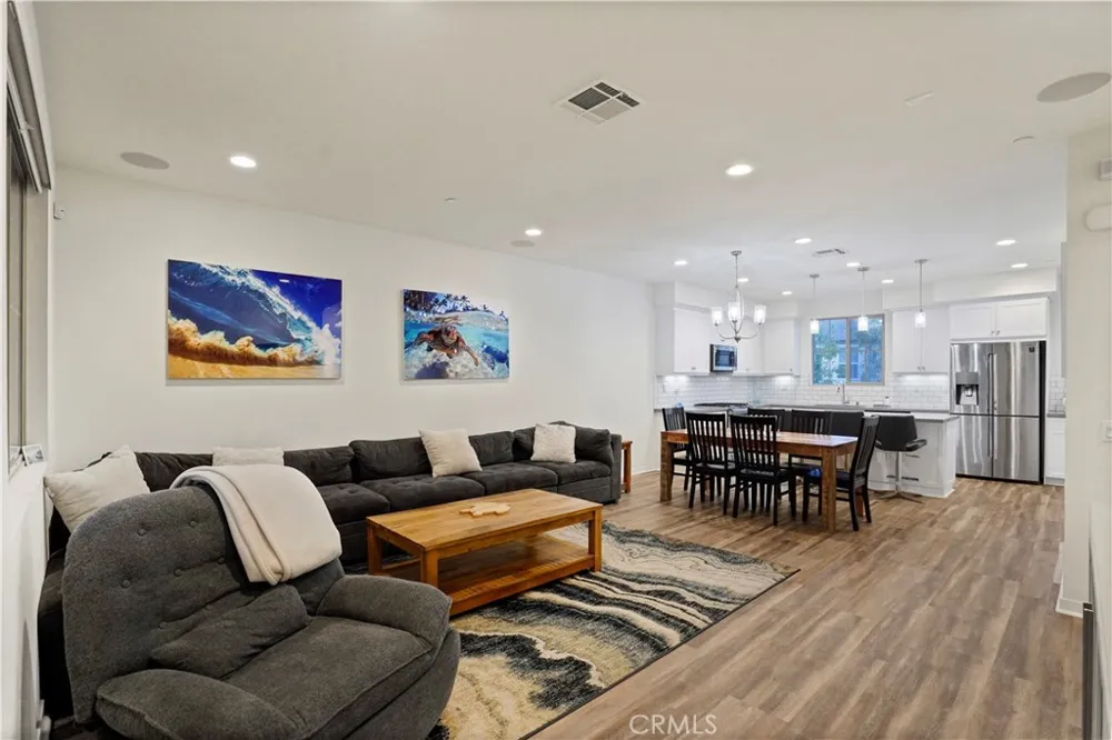 344 Vintage Way Tustin, CA 92780