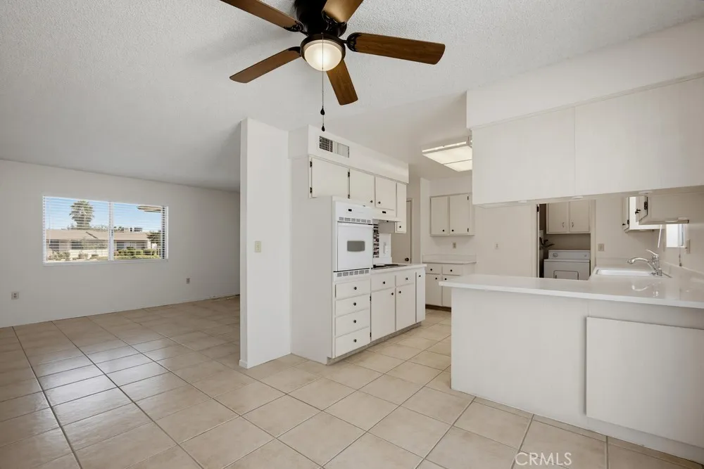25621 Cherry Hills Sun City, CA 92586