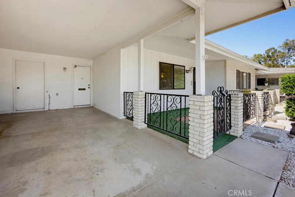 25621 Cherry Hills Sun City, CA 92586