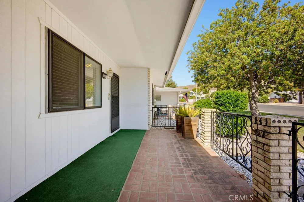 25621 Cherry Hills Sun City, CA 92586