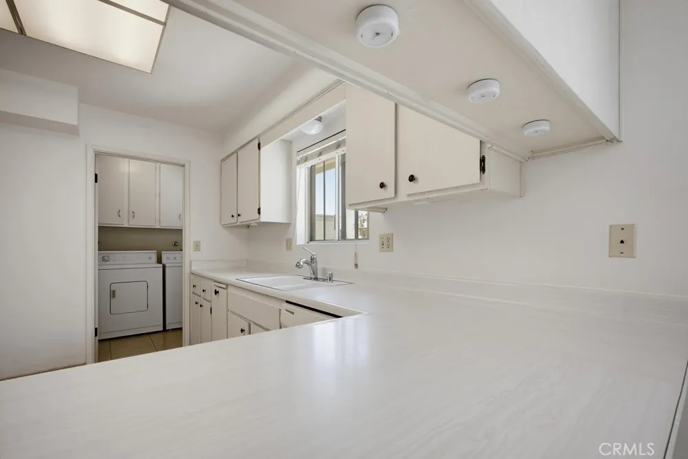 25621 Cherry Hills Sun City, CA 92586