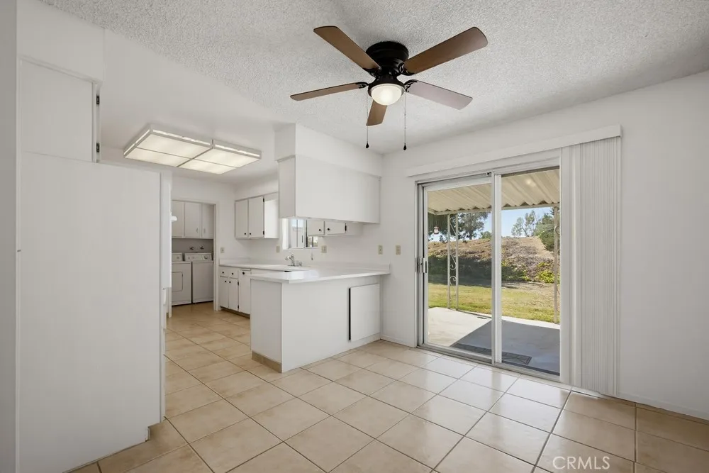 25621 Cherry Hills Sun City, CA 92586