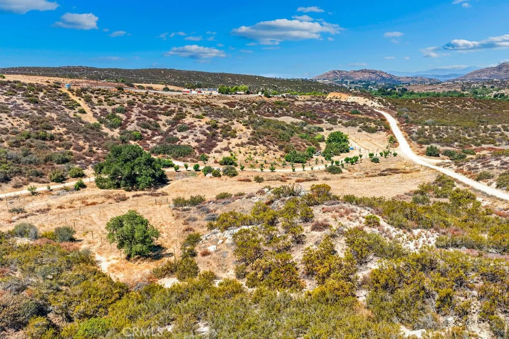 40200 E Benton Road Hemet, CA 92544