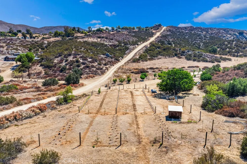 40200 E Benton Road Hemet, CA 92544