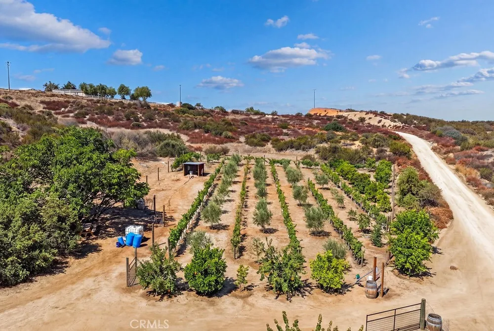 40200 E Benton Road Hemet, CA 92544