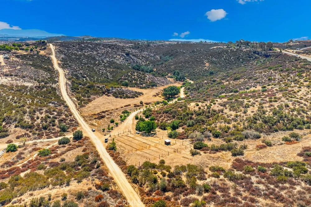 40200 E Benton Road Hemet, CA 92544