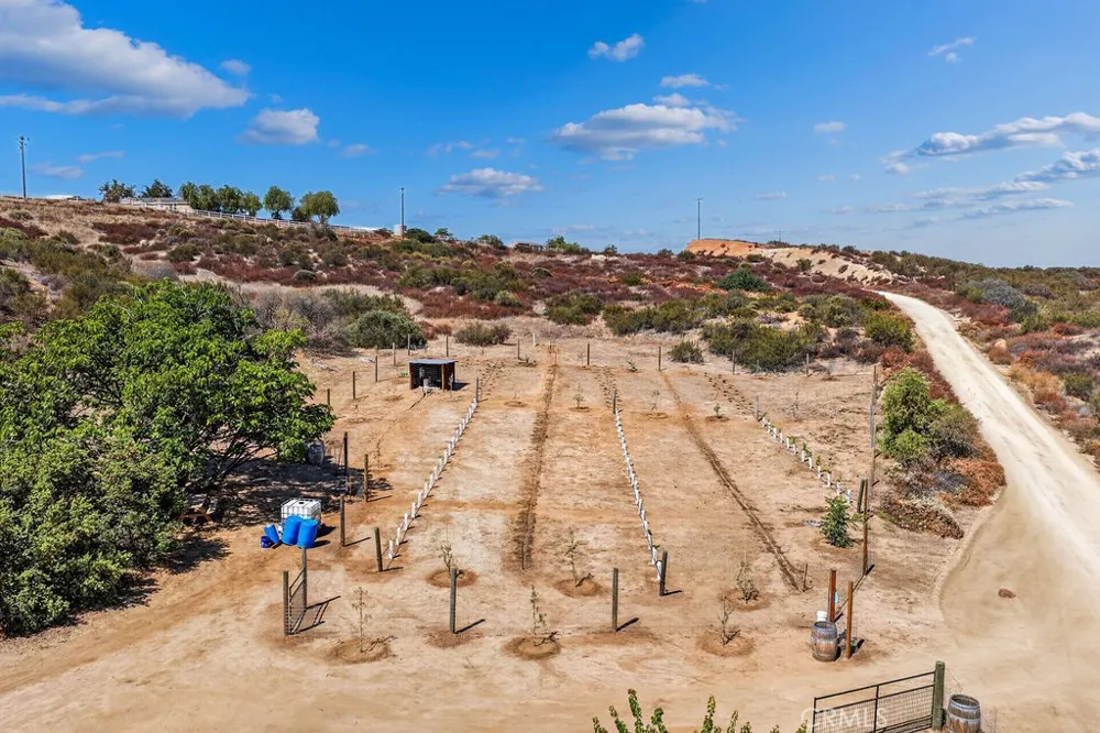 40200 E Benton Road Hemet, CA 92544