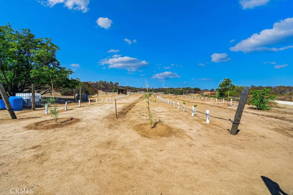 40200 E Benton Road Hemet, CA 92544