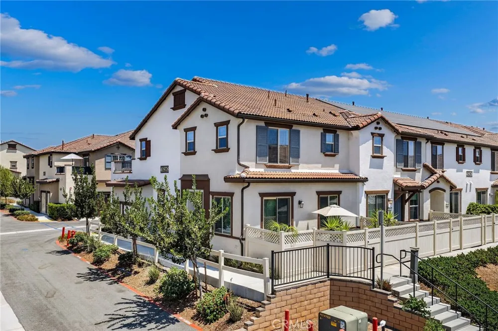 41978 Retsina Street #1601 Murrieta, CA 92562