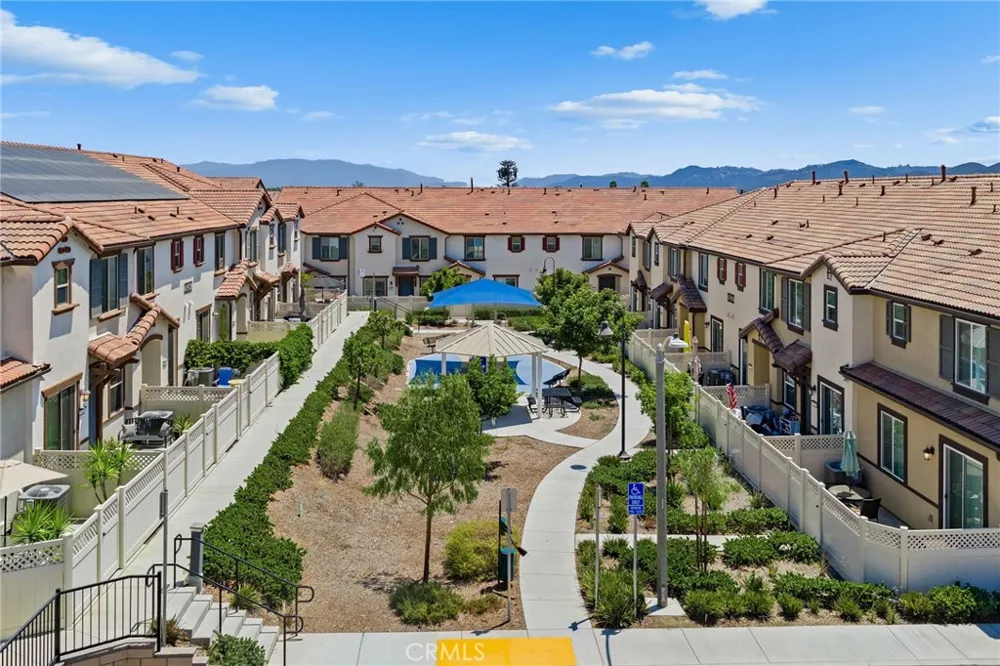 41978 Retsina Street #1601 Murrieta, CA 92562