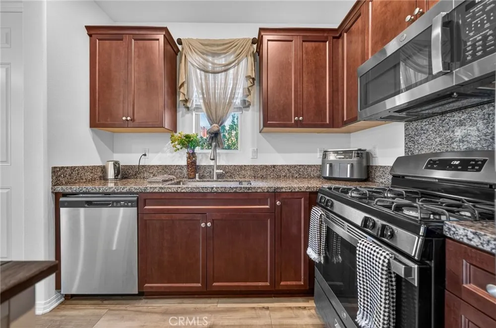 41978 Retsina Street #1601 Murrieta, CA 92562
