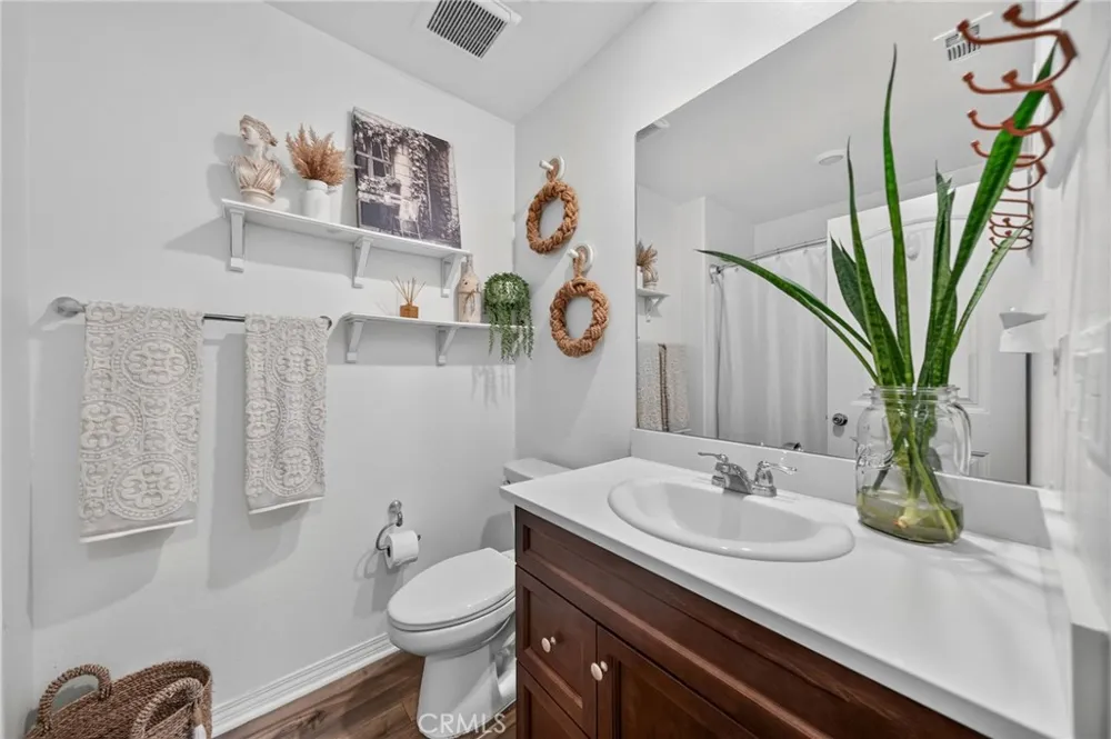 41978 Retsina Street #1601 Murrieta, CA 92562