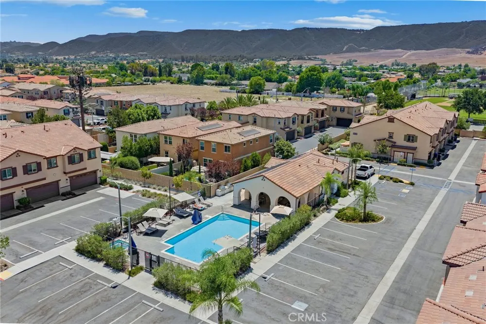 41978 Retsina Street #1601 Murrieta, CA 92562