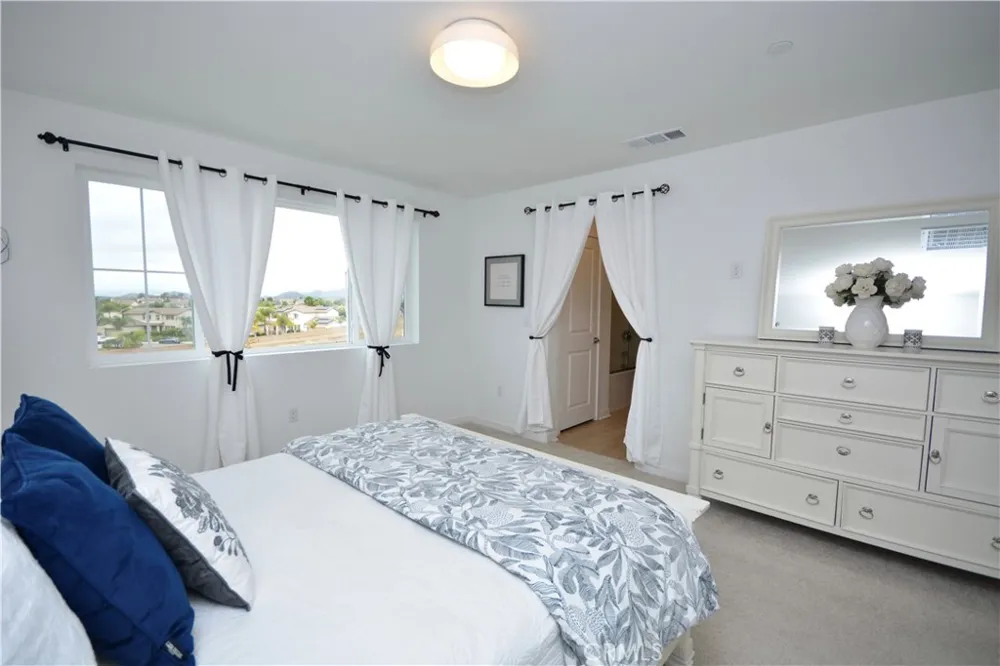 31385 lolite Drive Winchester, CA 92596