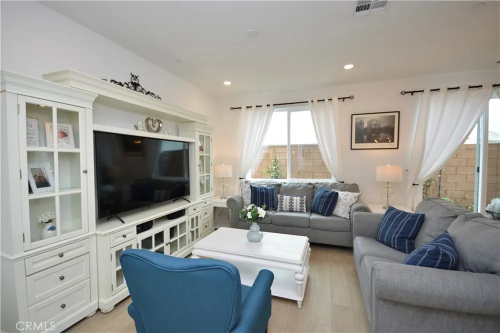 31385 lolite Drive Winchester, CA 92596