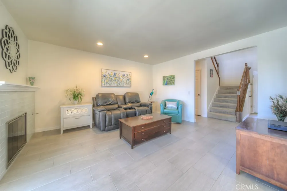 890 W 21 STREET Upland, CA 91784