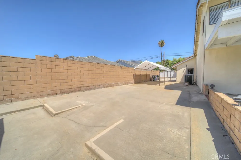 890 W 21 STREET Upland, CA 91784