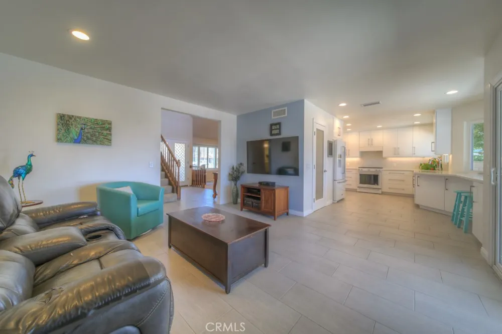 890 W 21 STREET Upland, CA 91784