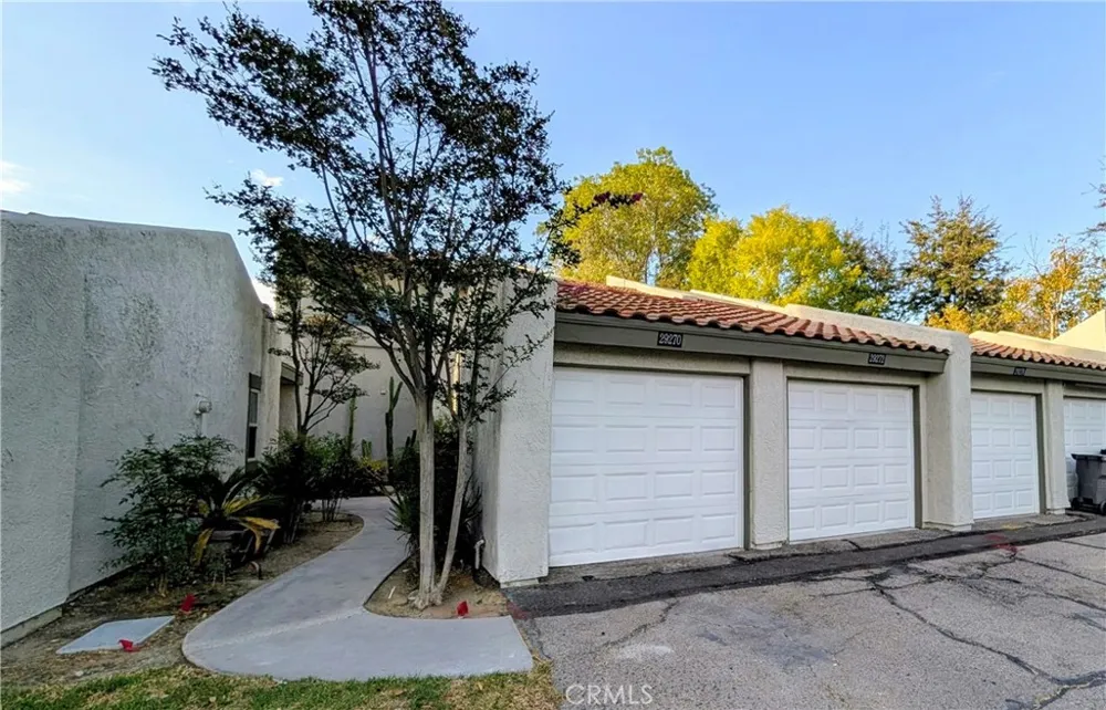 29272 Via Frontera Murrieta, CA 92563