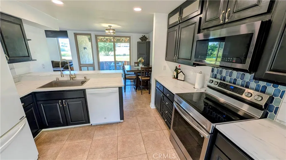29272 Via Frontera Murrieta, CA 92563