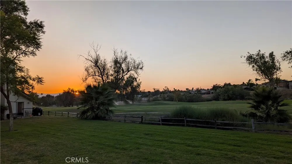 29272 Via Frontera Murrieta, CA 92563
