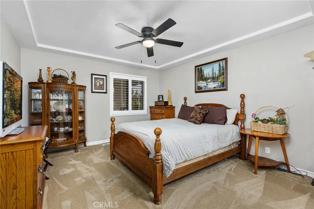 22084 San Joaquin W Canyon Lake, CA 92587