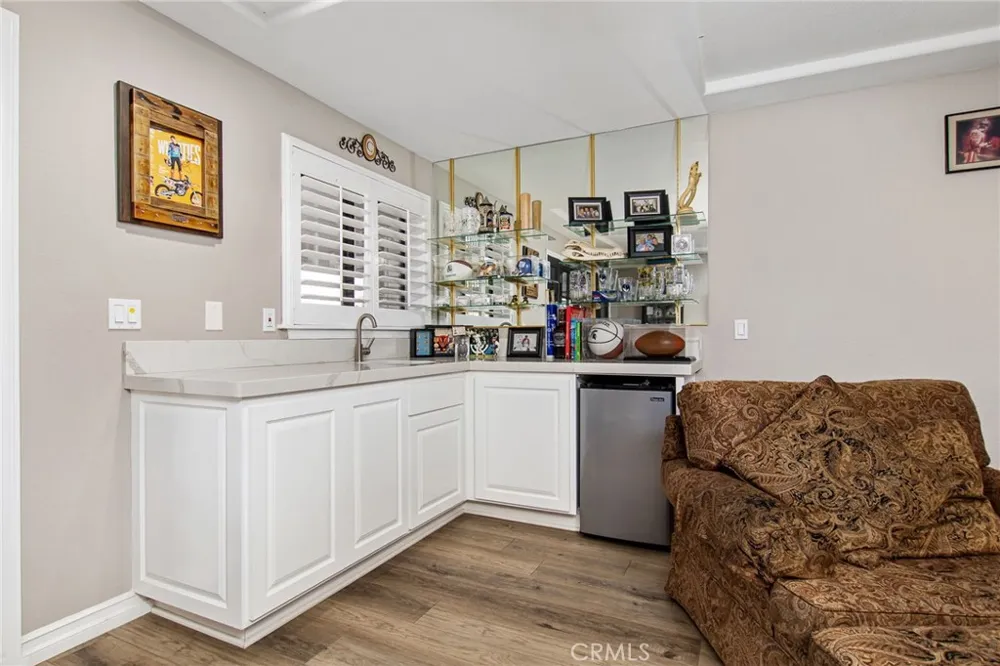 22084 San Joaquin W Canyon Lake, CA 92587