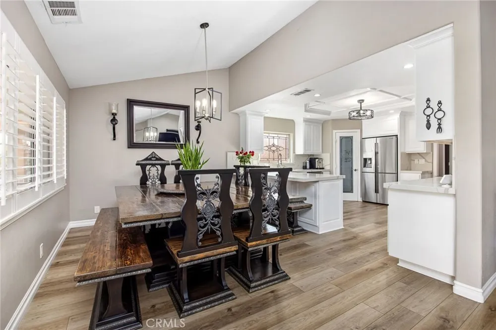 22084 San Joaquin W Canyon Lake, CA 92587