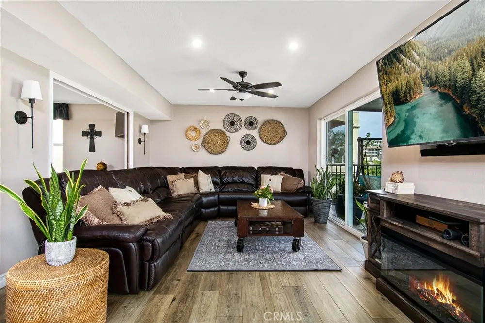 22084 San Joaquin W Canyon Lake, CA 92587