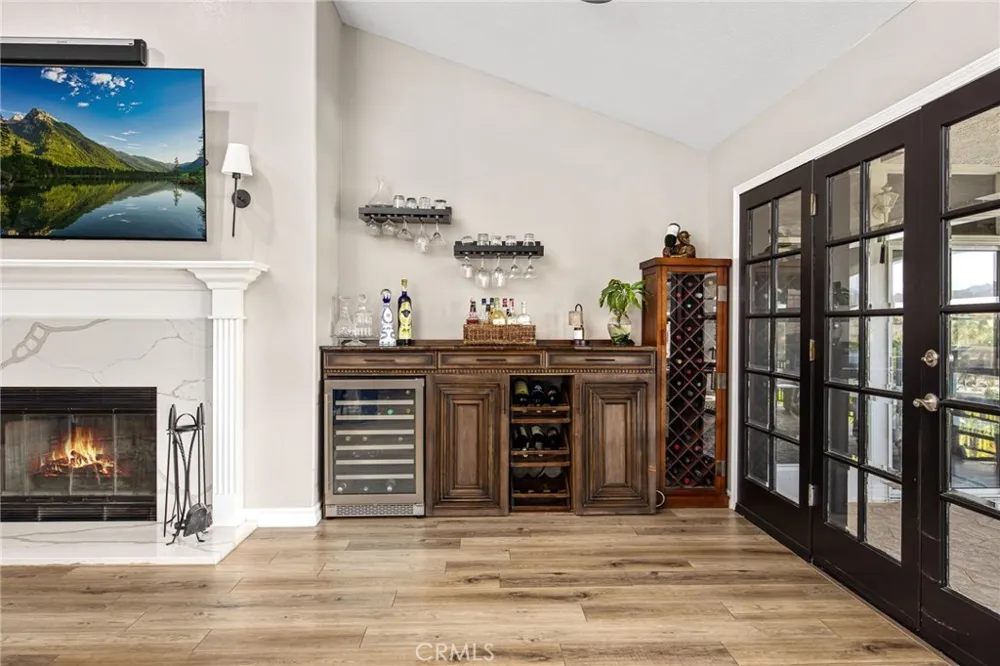 22084 San Joaquin W Canyon Lake, CA 92587