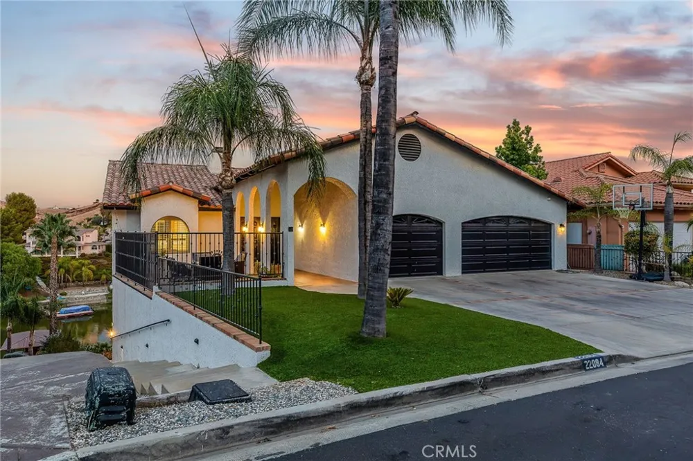 22084 San Joaquin W Canyon Lake, CA 92587