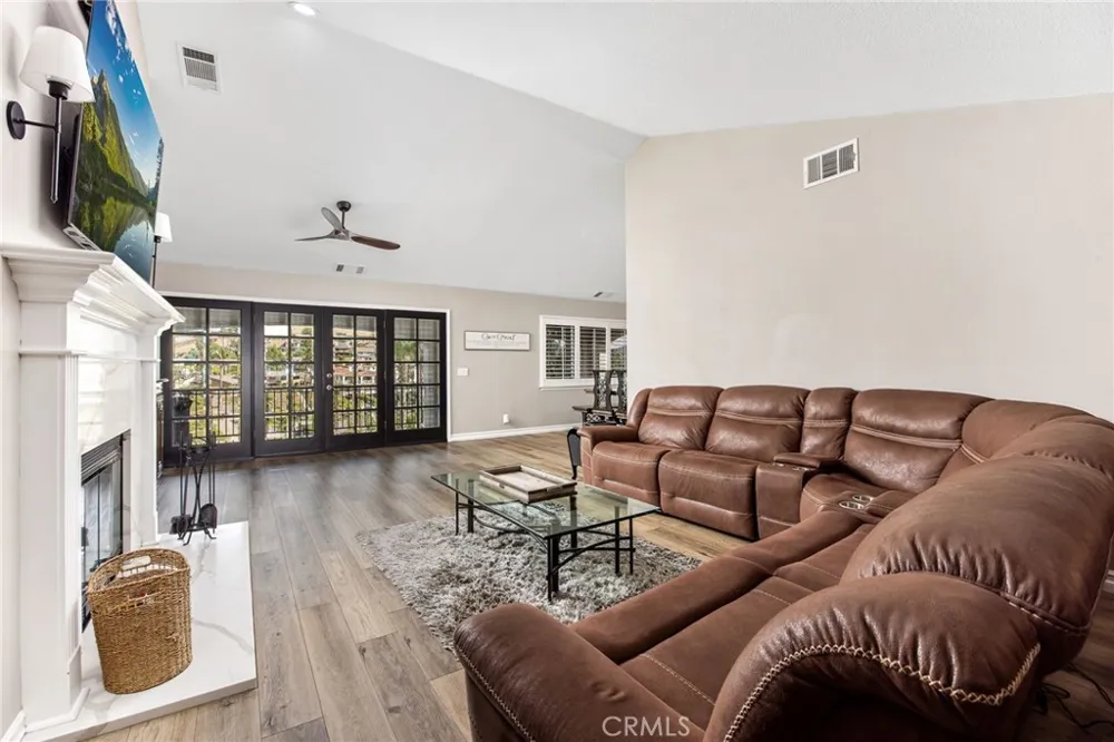 22084 San Joaquin W Canyon Lake, CA 92587