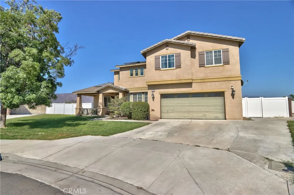 1705 Beacon Court San Jacinto, CA 92582