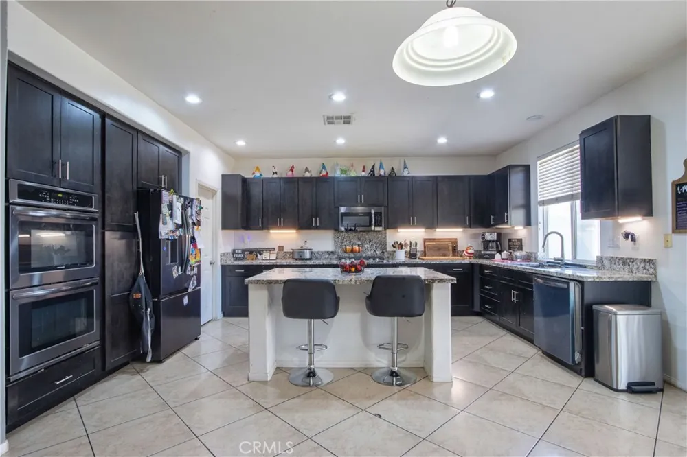 1705 Beacon Court San Jacinto, CA 92582