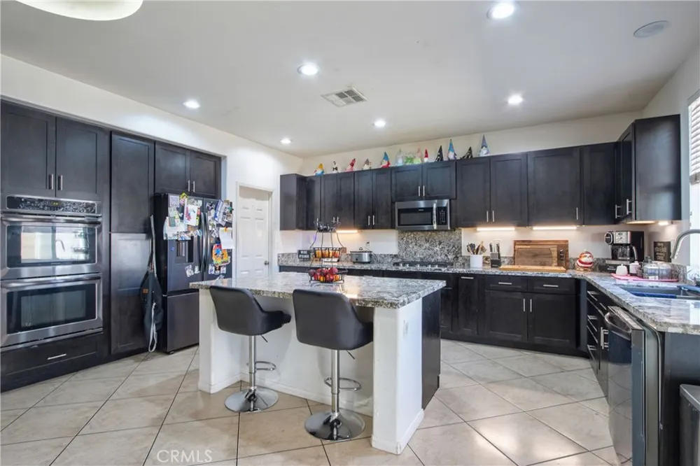 1705 Beacon Court San Jacinto, CA 92582