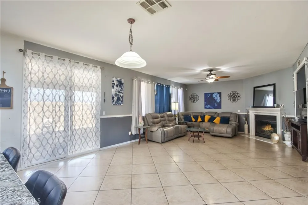 1705 Beacon Court San Jacinto, CA 92582